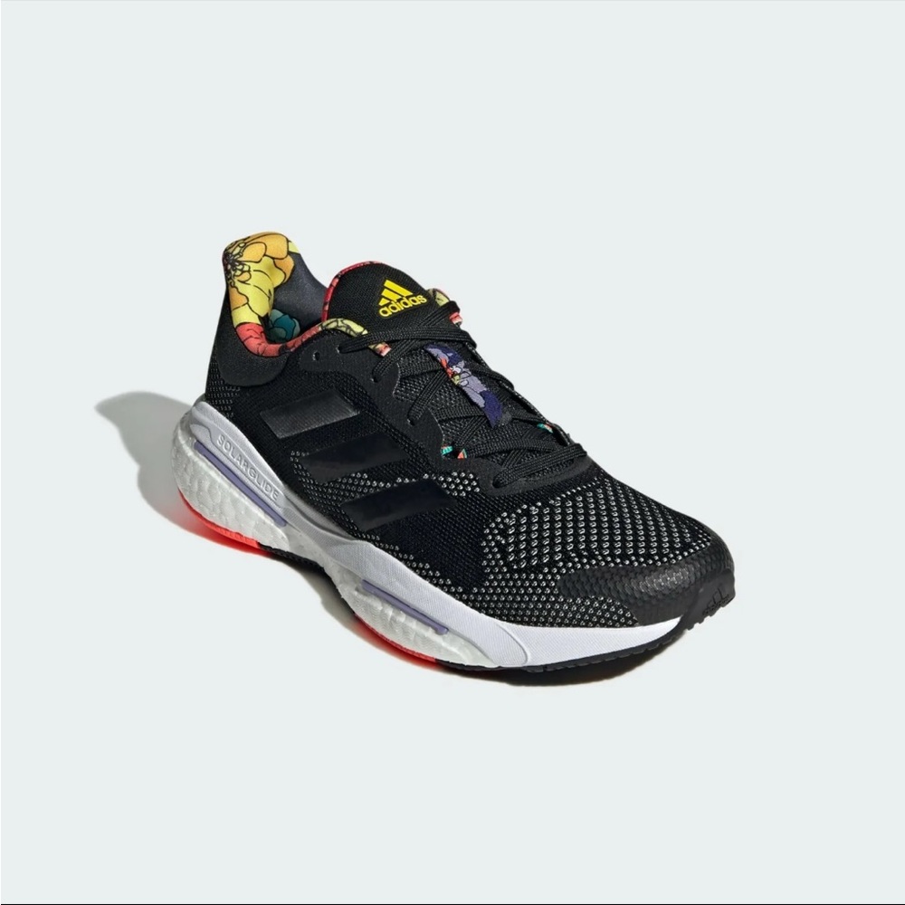 Adidas Women’s Solar Glide 5 - NIB - Black/Solar Red